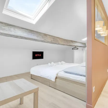 Apartment F3 Rue Marechal Foch, Hypercentre A 2 Minutes Du Palais Des Festivals *